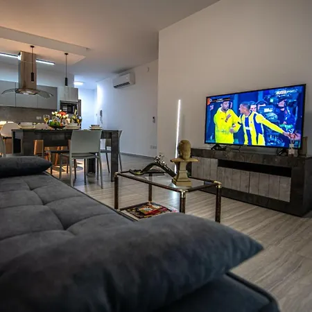 Palm Court Luxe Appartement San Pawl il-Baħar